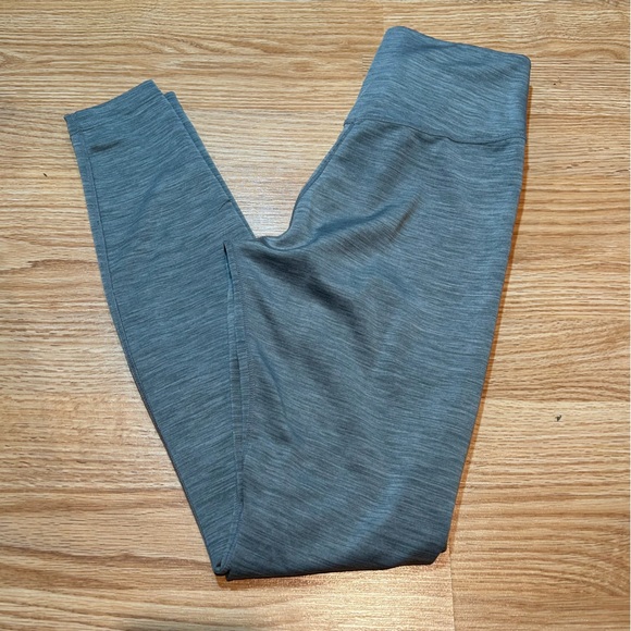 Nike Pants - Nike dri fit grey heather leggings XS